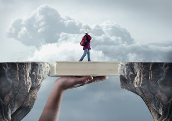 国防教育手抄报的文字